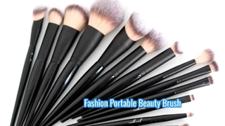  Wooden Handle Makeup Brush Set